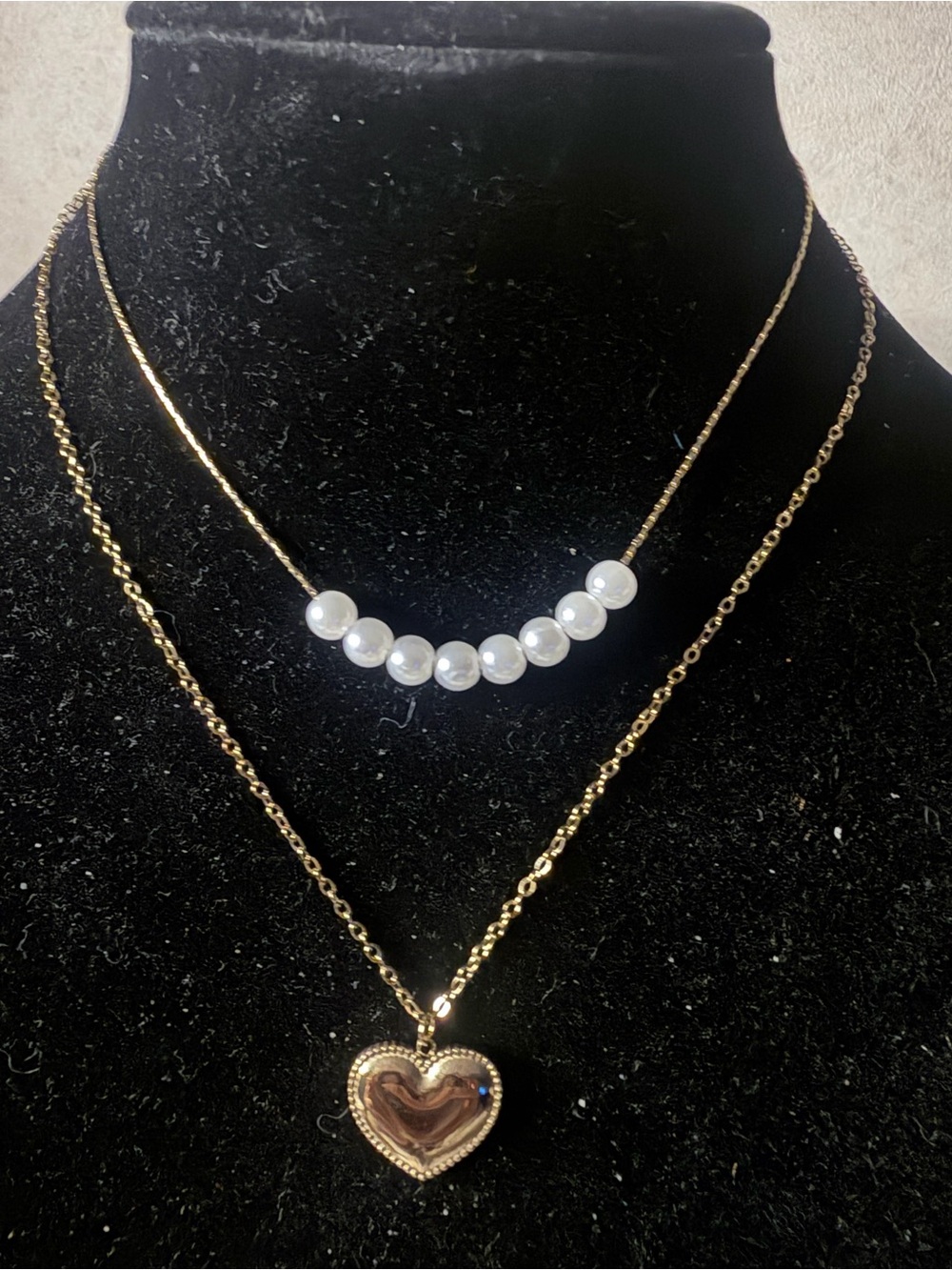 Gold Layered Pearl and Heart Pendant Necklace Set
